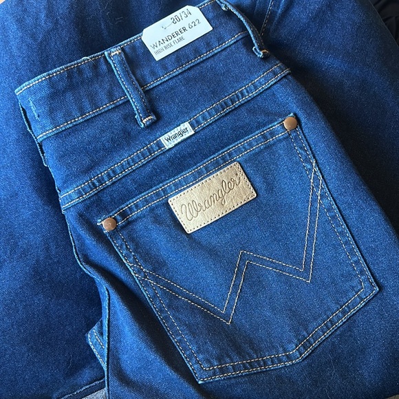 Wrangler Women's Blue Flare Jeans - Picture 5 of 6